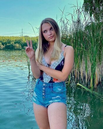 Leaked Lisa kueppers private photo viral onlyfans