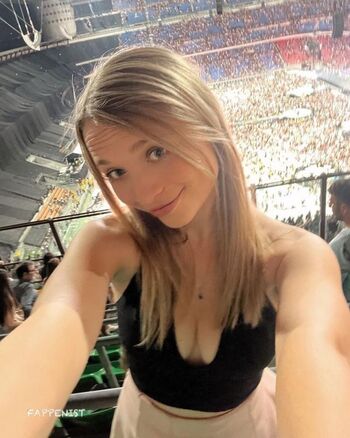 Leaked Lisa kueppers private photo viral onlyfans