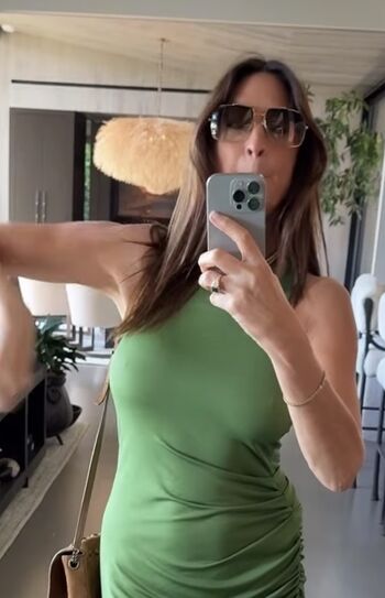 Lisa Snowdon