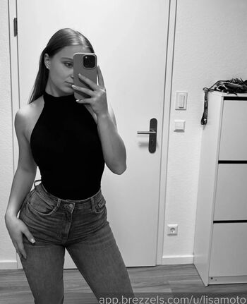 Leaked Lisamoto private photo viral onlyfans