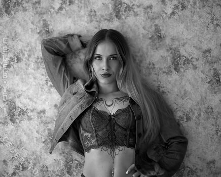 Leaked Lisaxptc private photo viral onlyfans