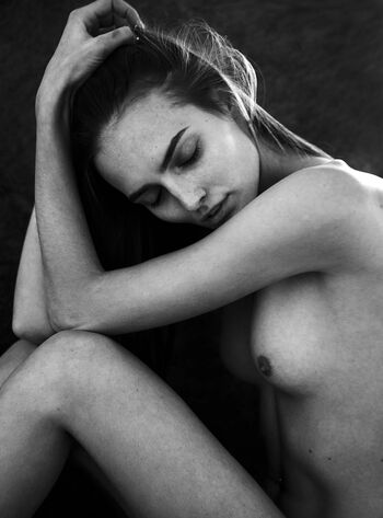 Leaked Lithuanian girls page private photo viral onlyfans