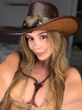 Leaked Littleangelph private photo viral onlyfans