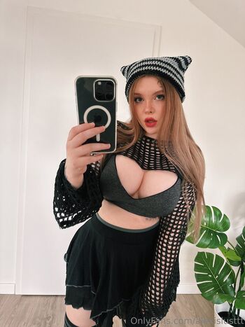 Leaked Littlewicked private photo viral onlyfans