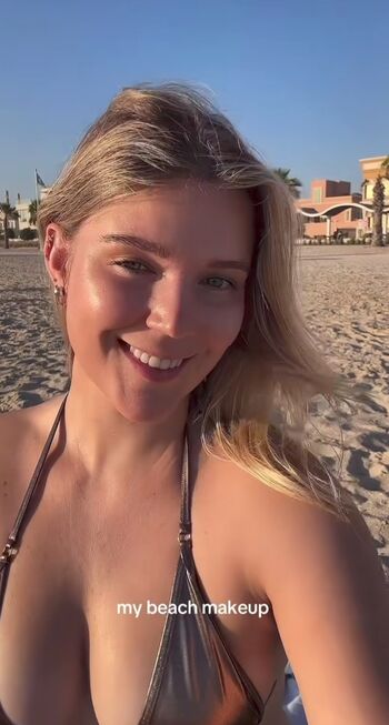 Leaked Live with laurie private photo viral onlyfans