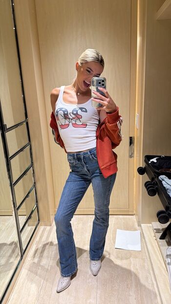 Leaked Livvy dunne  page private photo viral onlyfans