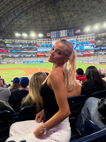 Leaked Livvy dunne  page private photo viral onlyfans