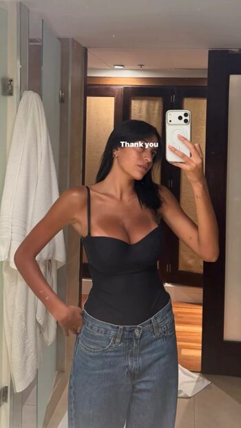 Leaked Liyamizrahii private photo viral onlyfans