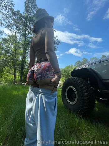 Leaked Holly brougham / private photo viral onlyfans