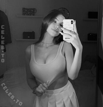 Leaked Lizezki private photo viral onlyfans