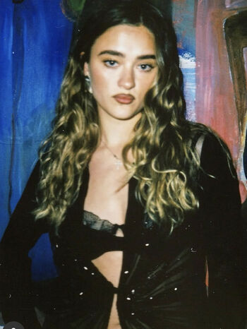 Leaked Lizzy greene private photo viral onlyfans