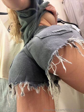 Leaked Lizzy vixxen private photo viral onlyfans