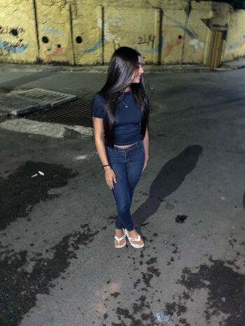 Leaked Llaralys private photo viral onlyfans