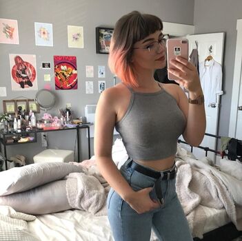 LocalGal9