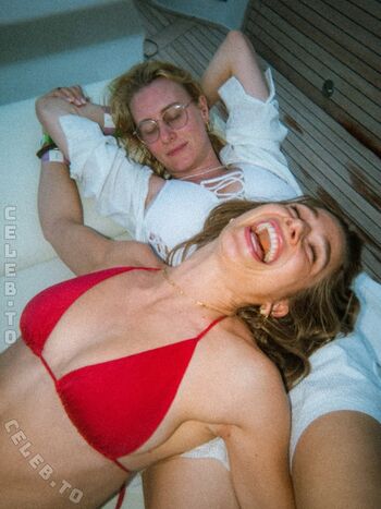 Leaked Lola weippert private photo viral onlyfans