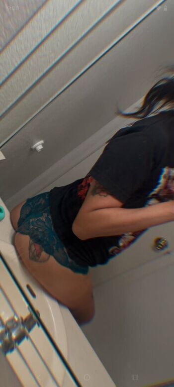 Leaked Lolatoxicbunnii private photo viral onlyfans