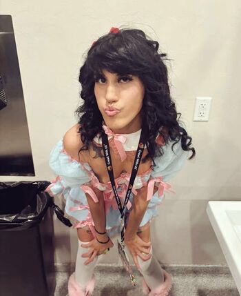 Leaked Lolatoxicbunnii private photo viral onlyfans