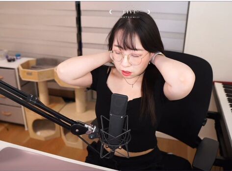 Leaked Lolnatsumiii page private photo viral onlyfans