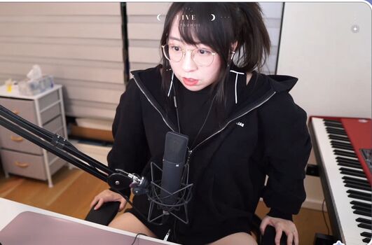 Leaked Lolnatsumiii private photo viral onlyfans