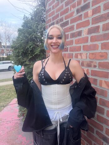 Leaked Lolo zouai private photo viral onlyfans