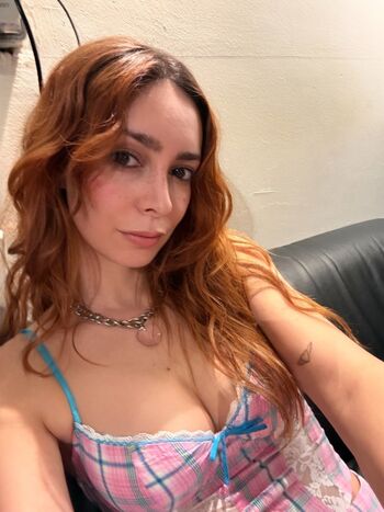 Leaked Emily alabi/ private photo viral onlyfans