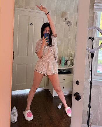 Leaked Ariana marie / private photo viral onlyfans