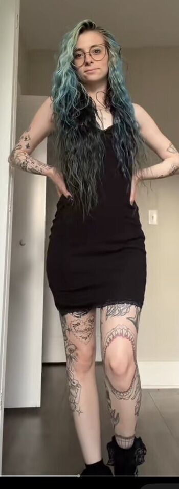 Leaked Londyn emobarbie private photo viral onlyfans