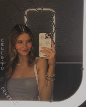 Leaked Lopi xox private photo viral onlyfans