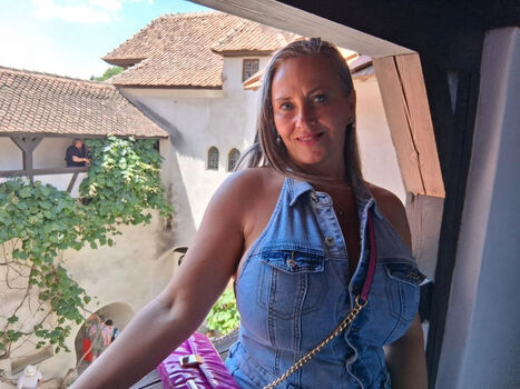 Leaked Loredana nisturuc private photo viral onlyfans