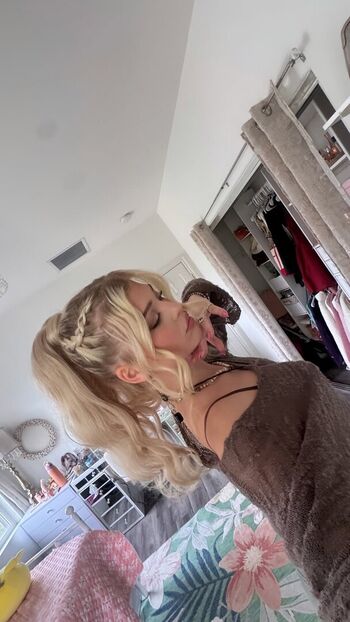 Loren Gray