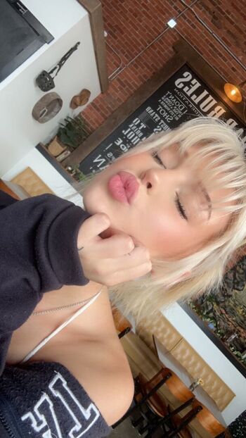 Leaked Loren gray private photo viral onlyfans