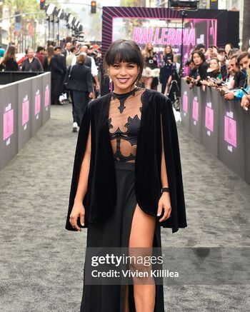 Lorena Parkour (Lorena Abreu)