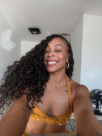 Leaked Lorrane dos santos private photo viral onlyfans
