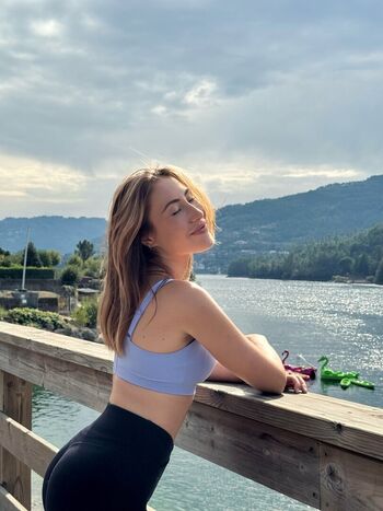 Leaked Louisa naomi private photo viral onlyfans