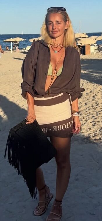 Leaked Louise redknapp private photo viral onlyfans