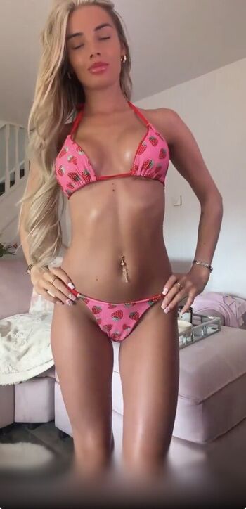 Leaked Louisemarshallx private photo viral onlyfans