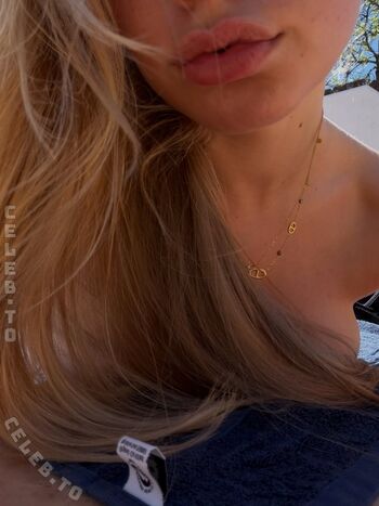 Leaked Loulou fbl private photo viral onlyfans