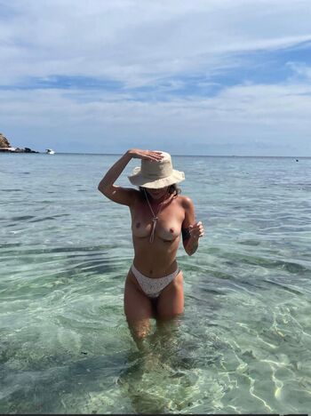 Leaked Louviana private photo viral onlyfans