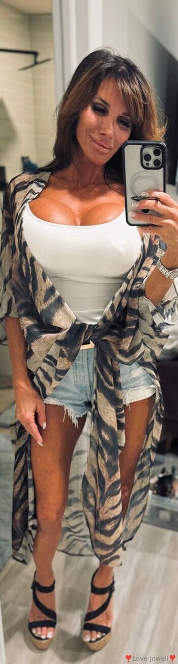 Leaked Lovejowell private photo viral onlyfans