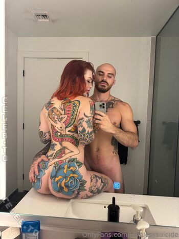Leaked Lovelesssuicide private photo viral onlyfans