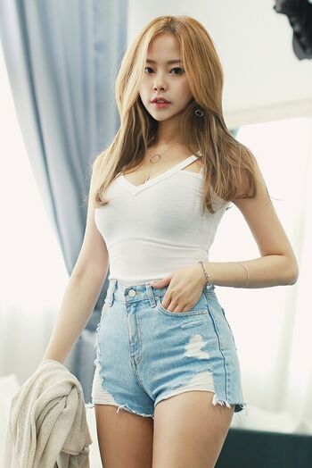lovelyjoohee