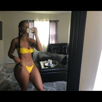 LovelyLesh