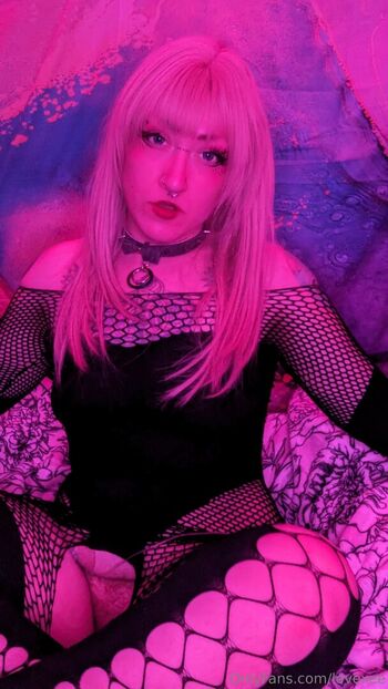 Leaked Lovexee private photo viral onlyfans
