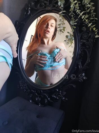 Leaked Lovia suicide private photo viral onlyfans