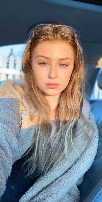 Leaked Lovinlikelyssa page private photo viral onlyfans