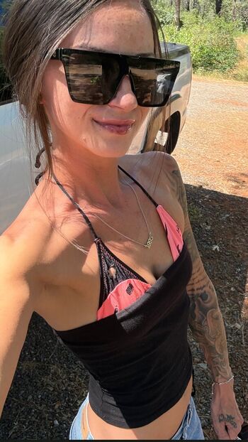 Leaked Lshannah private photo viral onlyfans