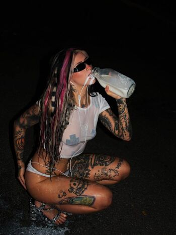 Leaked Cinderella girl/ private photo viral onlyfans