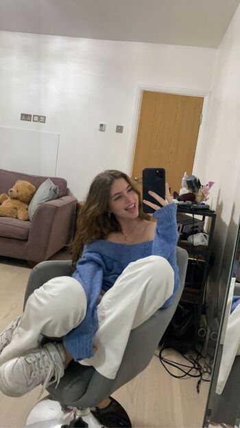 Leaked Luciaferrato private photo viral onlyfans