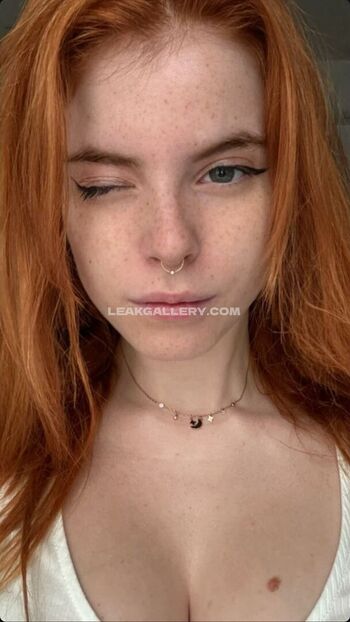 Lucilla Jiggly