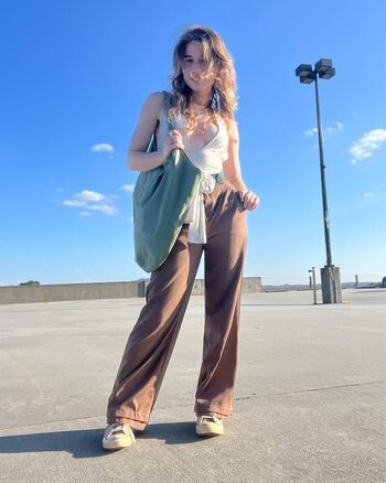 Leaked Lucky lillian page private photo viral onlyfans